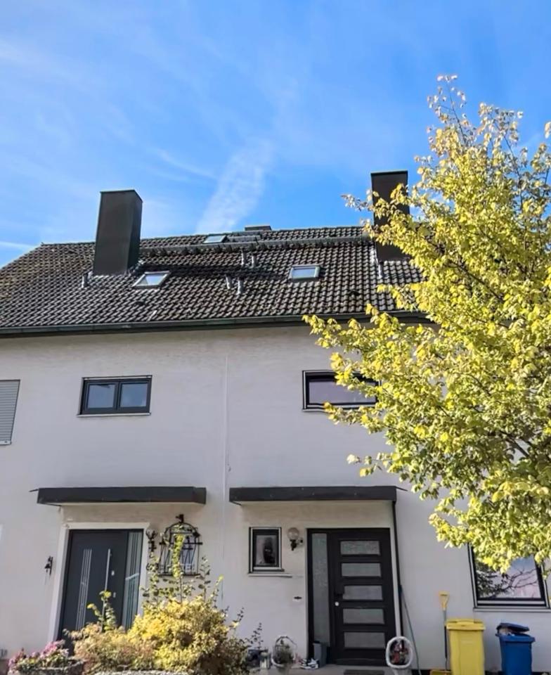 Thumbnail-Großzügige Doppelhaushälfte in Burgfarrnbach zu vermieten