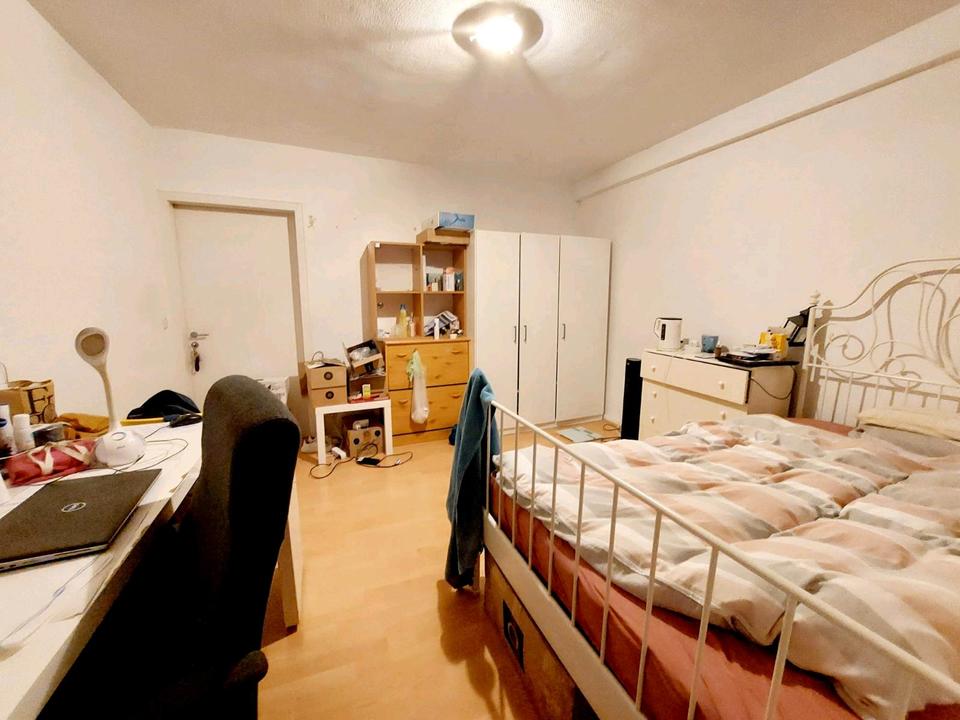 Thumbnail-Schöne Zimmer in 4ER-WG!!!!