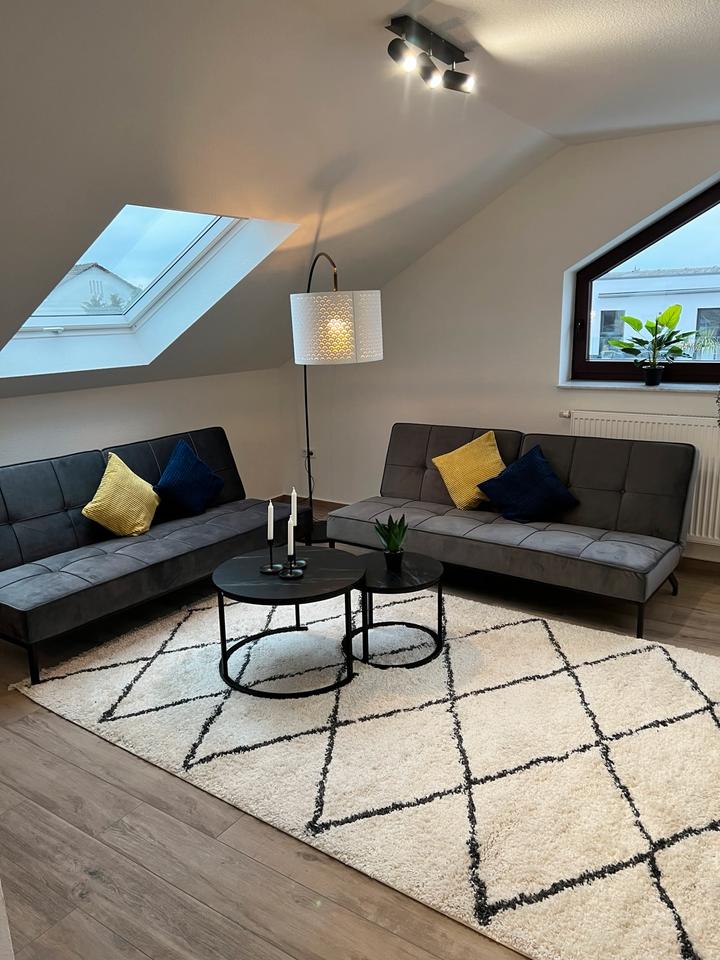 Thumbnail-Dachgeschoss Wohnung möbliert hell modern 3 ZKB