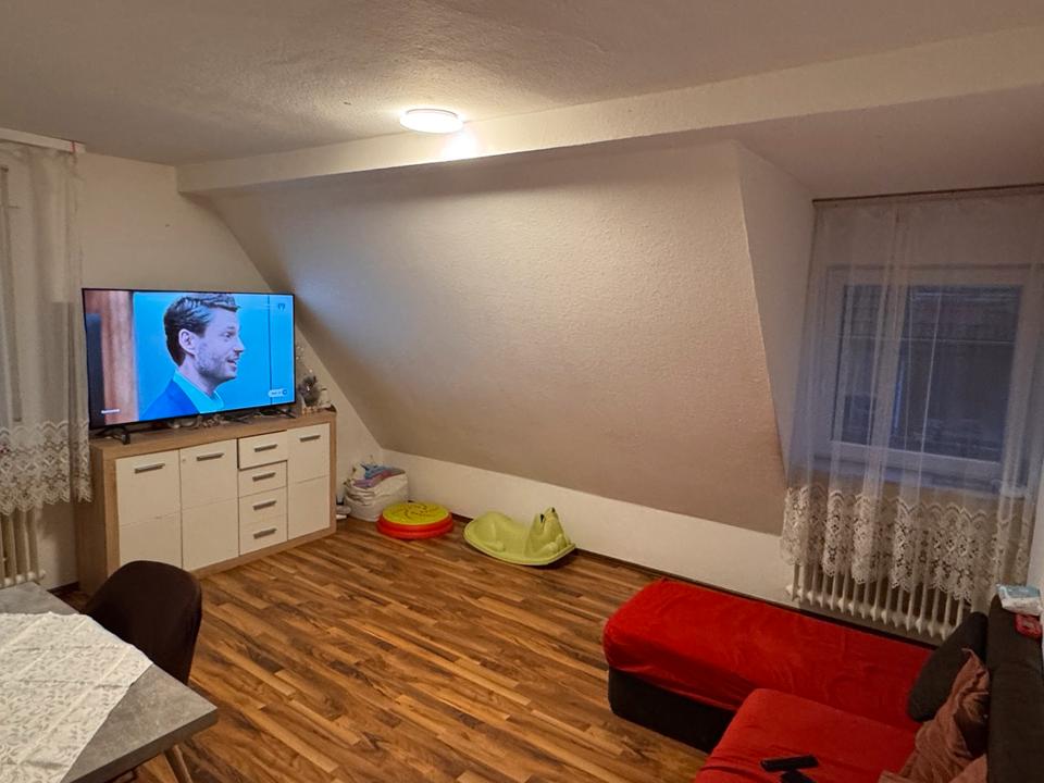 Thumbnail-4 Zi. Wohnung im Zentrum zu vermieten