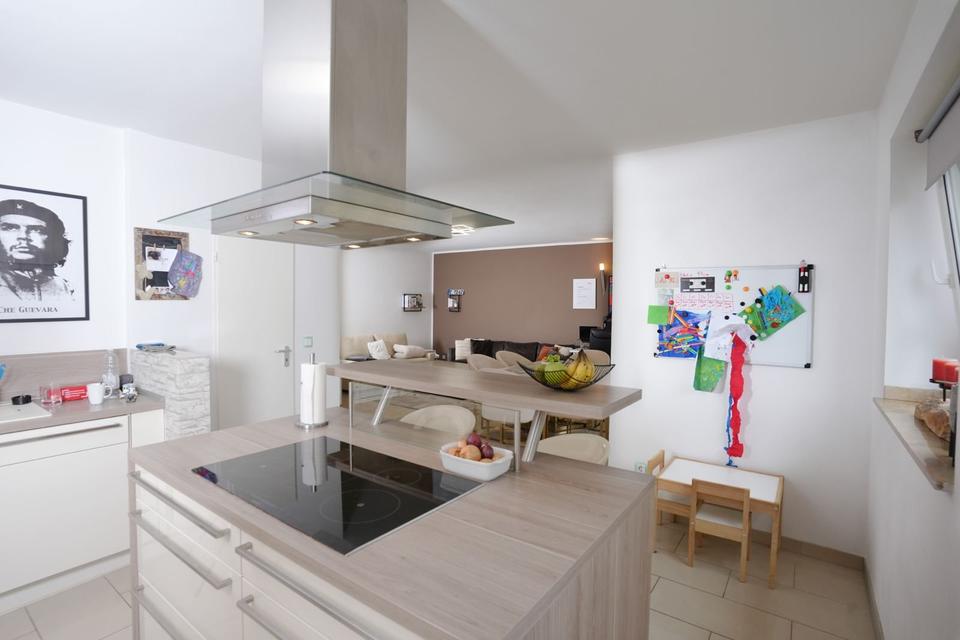 Thumbnail-Helle 3-Zimmer-Wohnung mit Südwest-Balkon und Garage!