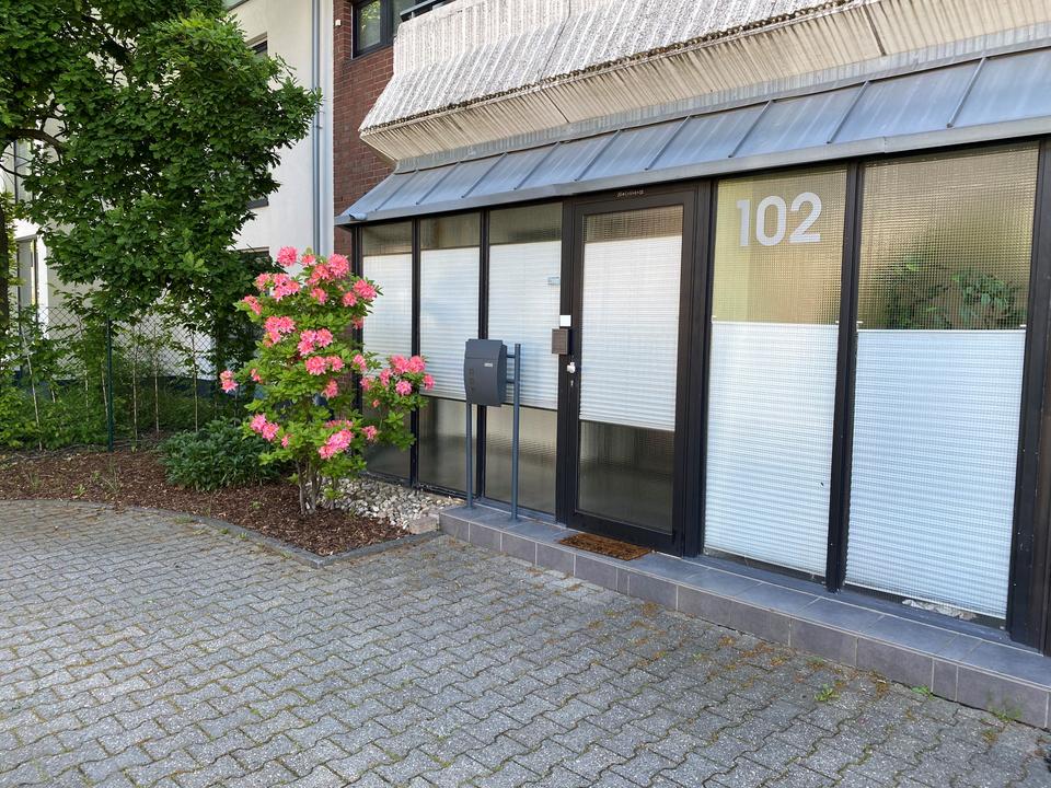 Thumbnail-Moderne PraxisBüro im Kurhaus Rheindahlen