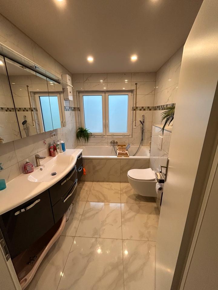 Thumbnail-*Freistehendes Ein-Mehrfamilienhaus ODER Leben&arbeiten in einem*