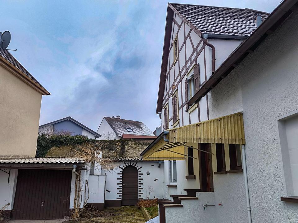 Thumbnail-Neu renoviertes Apartment in Malsch mit Gartenmitbenutzung