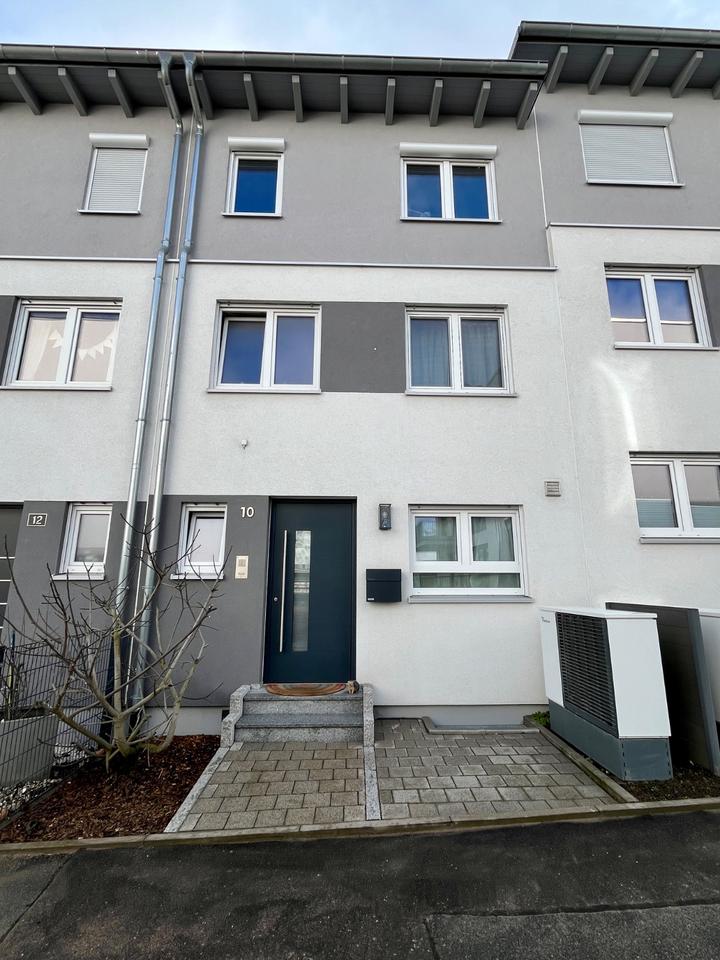 Thumbnail-Neuwertiges Stadthaus (Reihenhaus) mit Garten und Dachterrasse