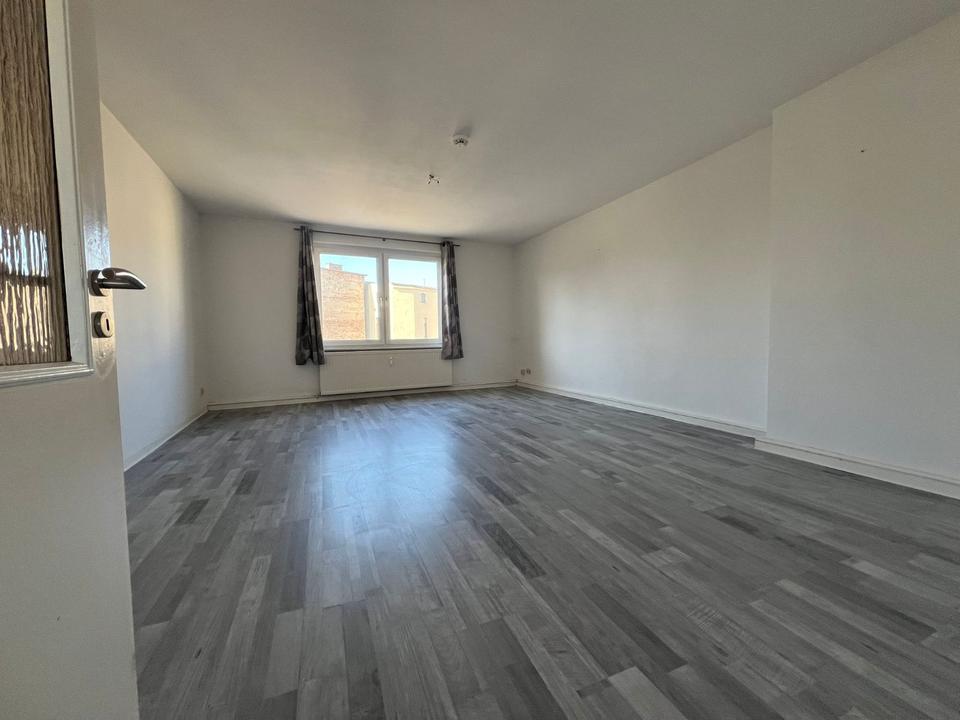 Thumbnail-charmante 3 Zimmer im Dachgeschoss ab sofort Köthen (Anhalt)