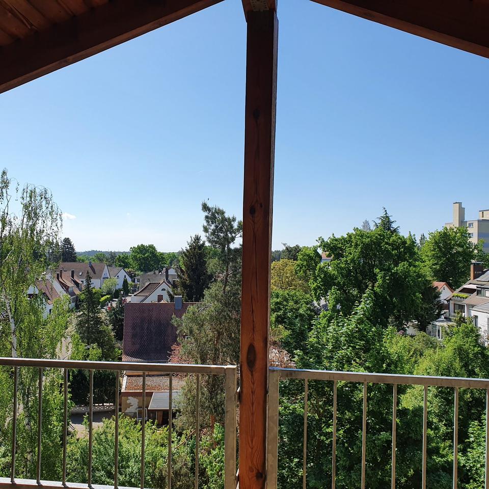 Thumbnail-Attraktive 3,5 Zi DG Whg inkl. 2 Loggien 2 Stellplätzen