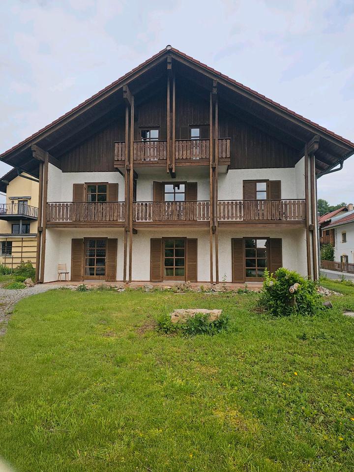 Thumbnail-Möblierte Wohnung