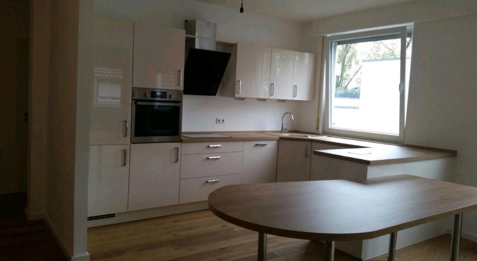 Thumbnail-Helle 4 Zimmer-Wohnung mit Balkon, Aufzug in Waiblingen Zentrum