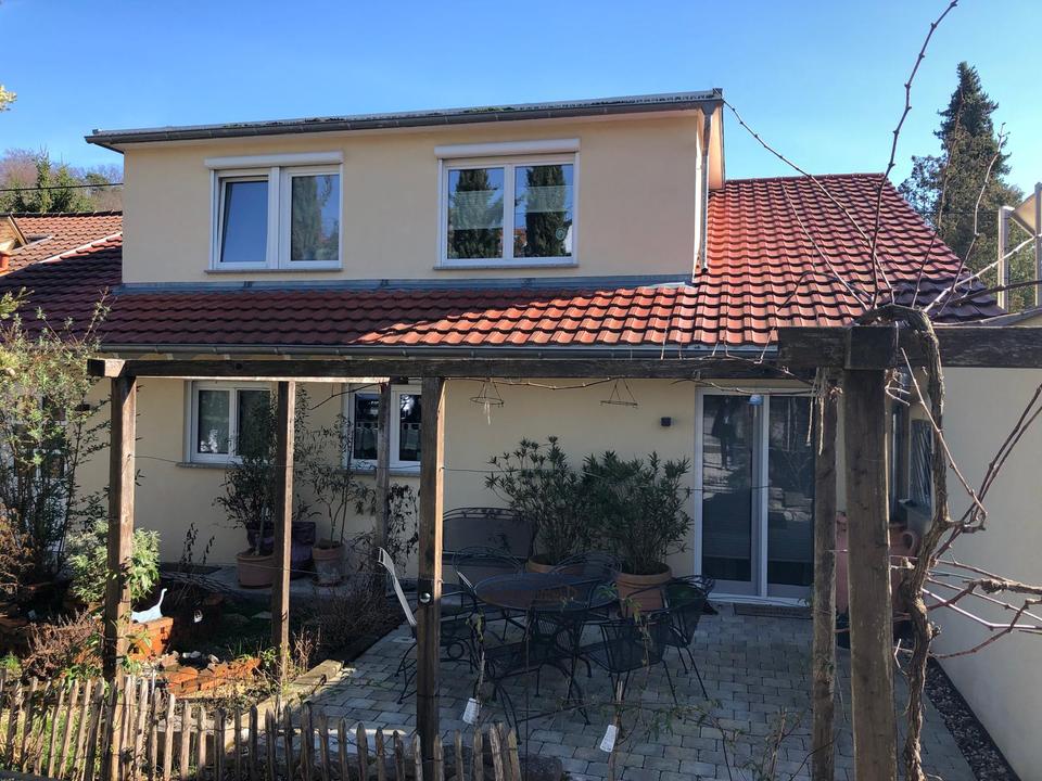 Thumbnail-3-Zi-Wohnung in traumhafter Lage, neuwertig in Wi-Bürg