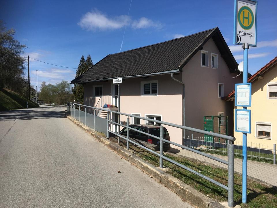 Thumbnail-Mehrfamilienhaus in Passau Schalding rechts mit 3 WE zu Verkaufen