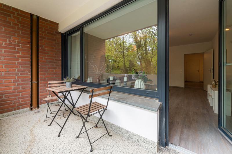 Thumbnail-Komplett renoviert. Sofort einziehen und wohlfühlen. Direkt am Park