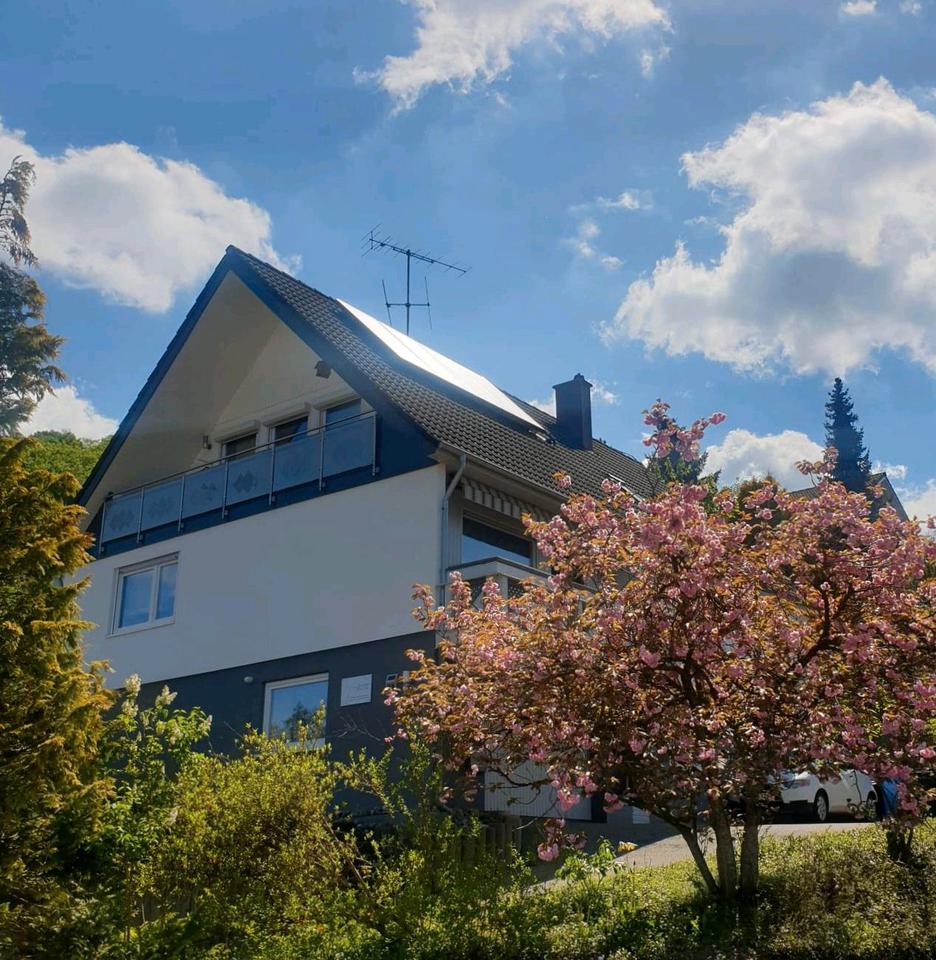 Thumbnail-Einfamilienhaus mit Einliegerwohnung in Albstadt Pfeffingen