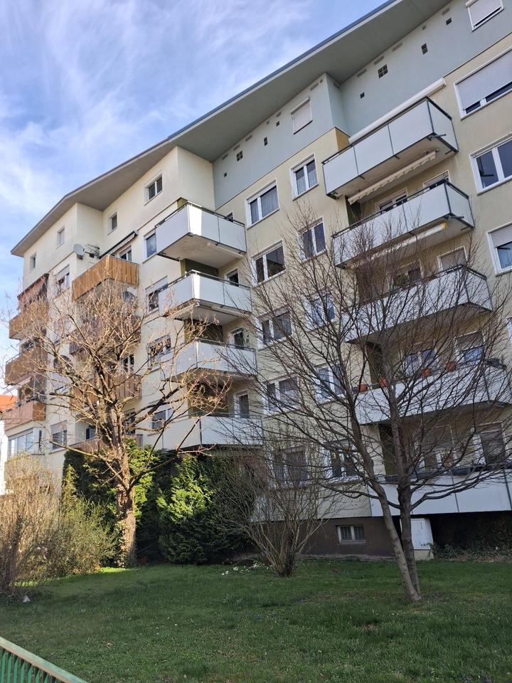 Thumbnail-Attraktive ETW - 3 Zimmer Wohnung 61 qm mit Balkon in Fellbach