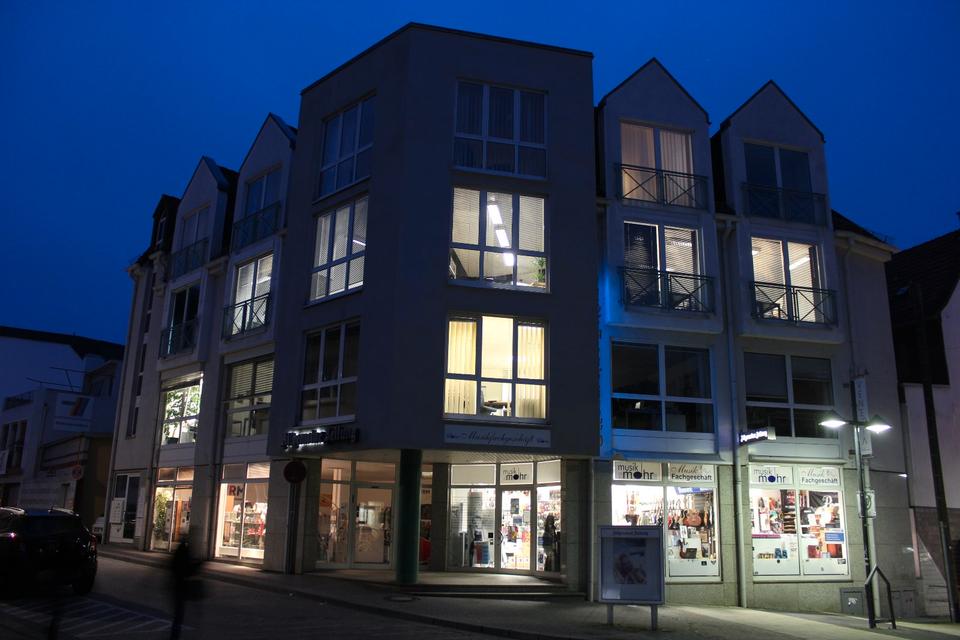 Thumbnail-Eigenes abschliessbares Büro für 3-4 PERSONEN in TOP Lage