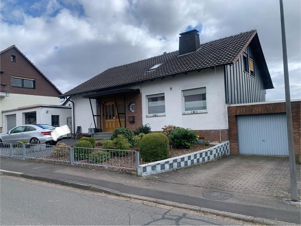 Thumbnail-EinfamilienhausZweifamilienhaus Lutterberg