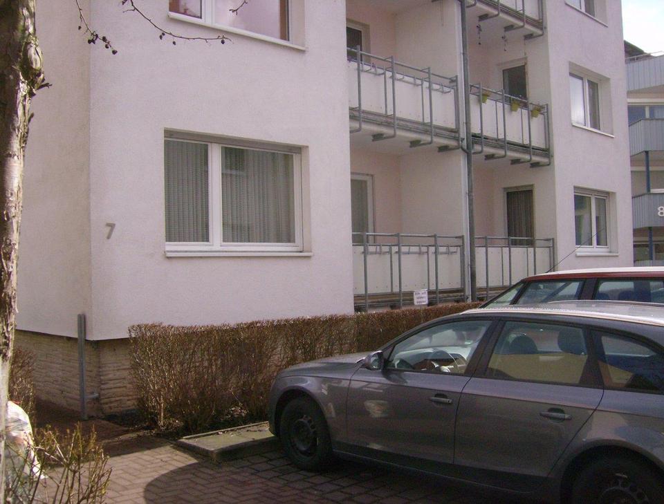 Thumbnail-Nähe Bahnhof 3 Zimmer-Whg mit Einbauküche, Balkon und Kellerraum