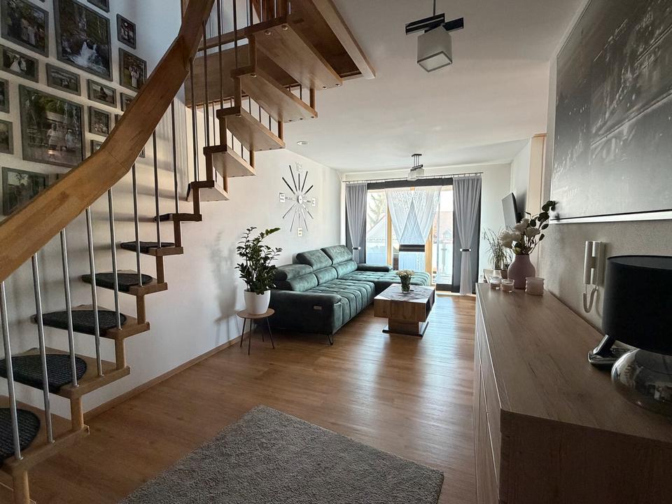 Thumbnail-Attraktive 4 Zimmer Wohnung mit Balkon in Wörth a.d.Isar