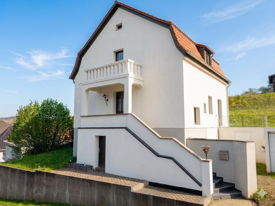 Thumbnail-Kernsanierte Altbauvilla mit Charme in Merzig - Hilbringen