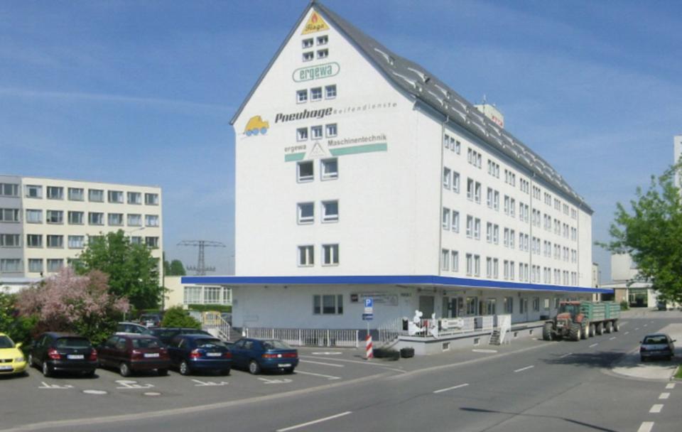 Thumbnail-Von 60 - 600 m² - Attraktive, vielseitig nutzbare Gewerbeflächen, Lager, Büro, Werkstatt, Labor, Archiv, Produktion in Top-Lage zu vermieten !
