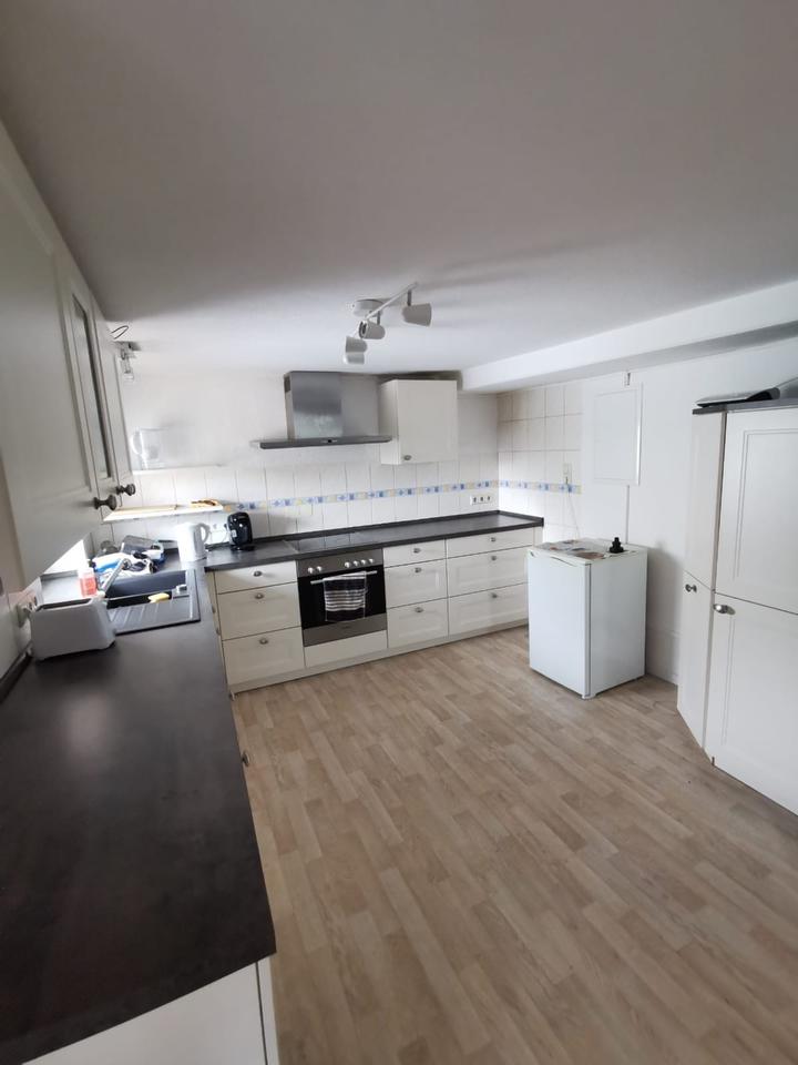 Thumbnail-2,5 Zimmer Maisonette Wohnung ab sofort zu vermieten Oos Bhf 5min