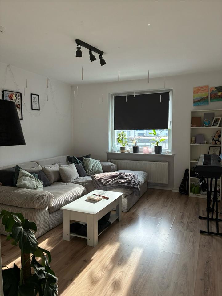 Thumbnail-Helle, möblierte 2-Zimmerwohnung in Ehrenfeld zur Zwischenmiete