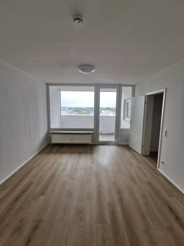 Thumbnail-Modernisierte 2-Zimmer-Eigentumswohnung mit Balkon & Aufzug