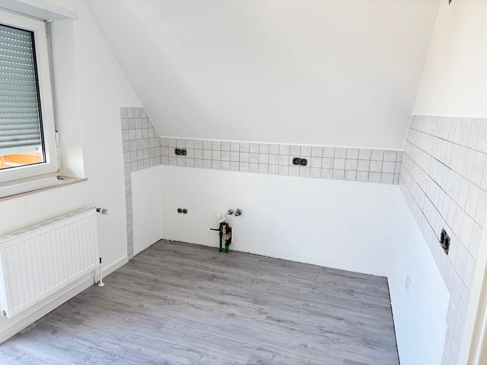 Thumbnail-Helle, frisch renovierte Dachgeschosswohnung