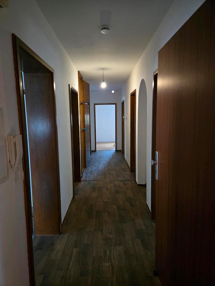 Thumbnail-4 Zimmer Wohnung in Nürnberg Eibach zu vermieten