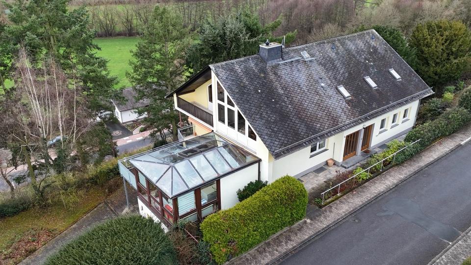 Thumbnail-Wohnung zur Vermietung - großes Studio als Wohn- und Essbereich