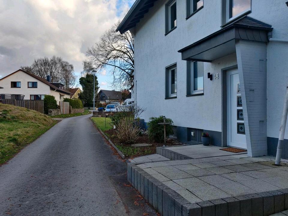 Thumbnail-Zweifamilienhaus in Lage Heßloh