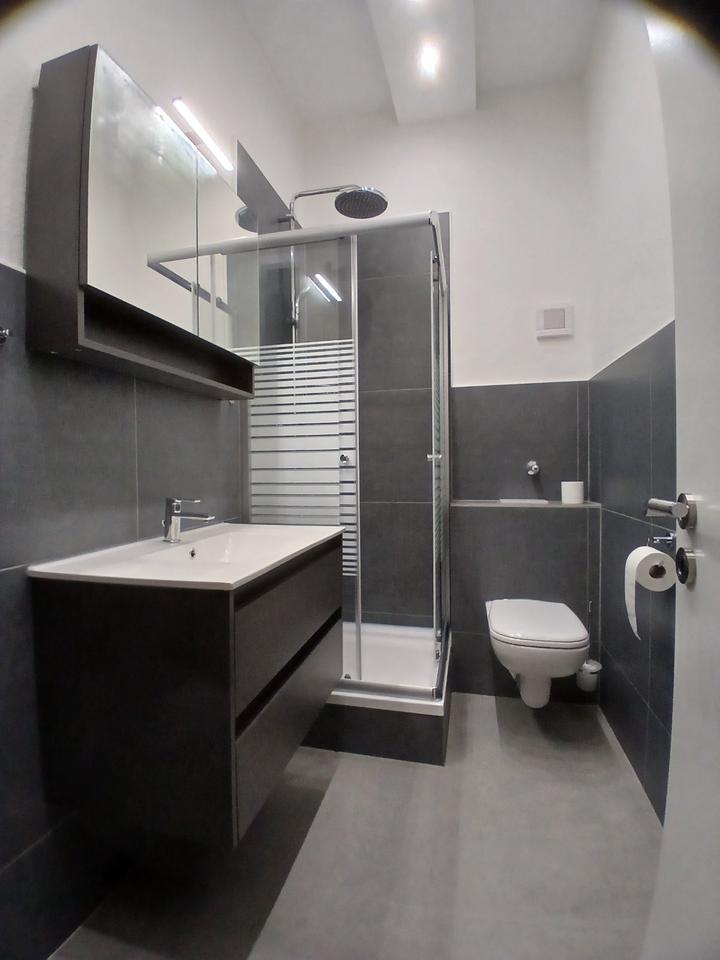 Thumbnail-Moderne teilmöblierte Singlewohnung