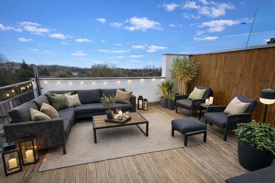 Thumbnail-Moderne Dachgeschosswohnung über 2 Etagen mit großer Dachterrasse!