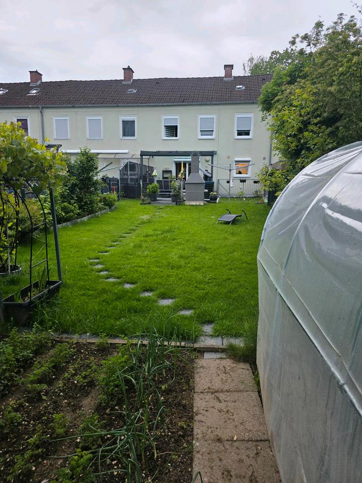 Thumbnail-Modernisiertes Reihenhaus in Detmold | Kamin | Garage | Garten