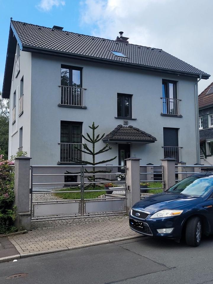 Thumbnail-Moderne mit viel Technik ausgestatteter ruhige Wohnung mit Garten