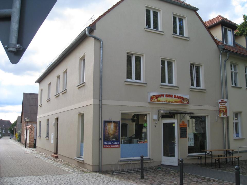 Thumbnail-hübsche 2 Zimmer Wohnung im Dachgeschoss