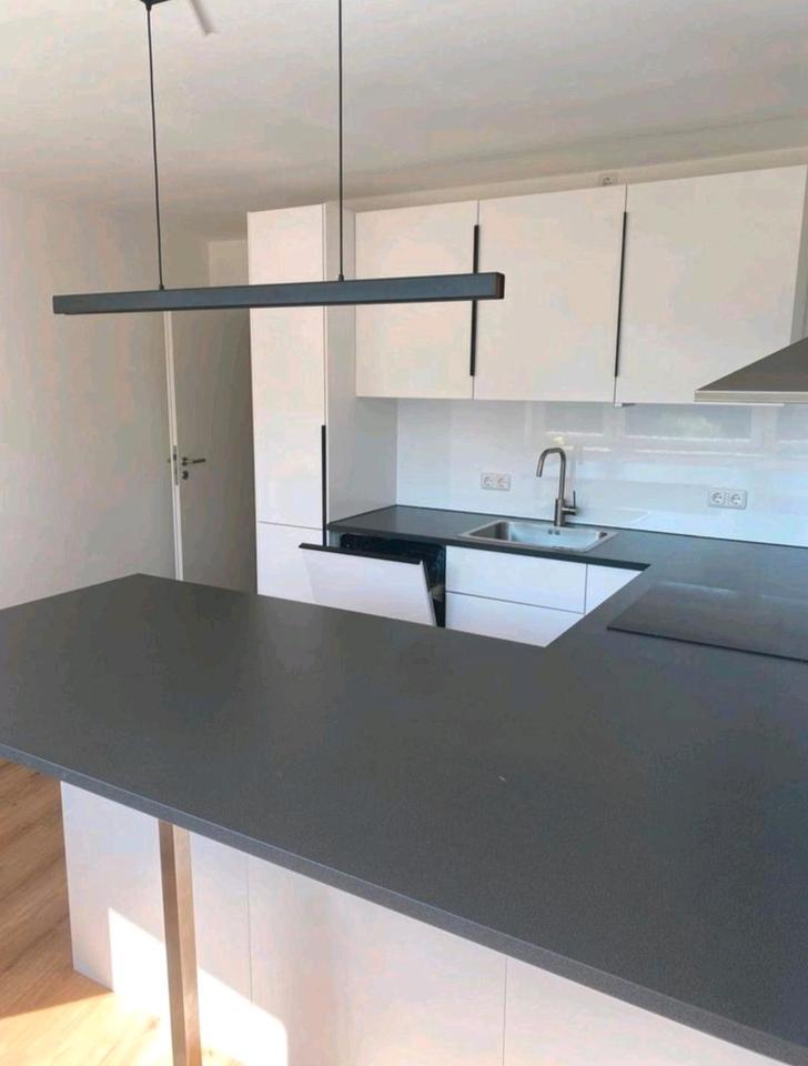 Thumbnail-Kernsanierte 4 Zimmerwohnung im Herzen von Oberkotzau