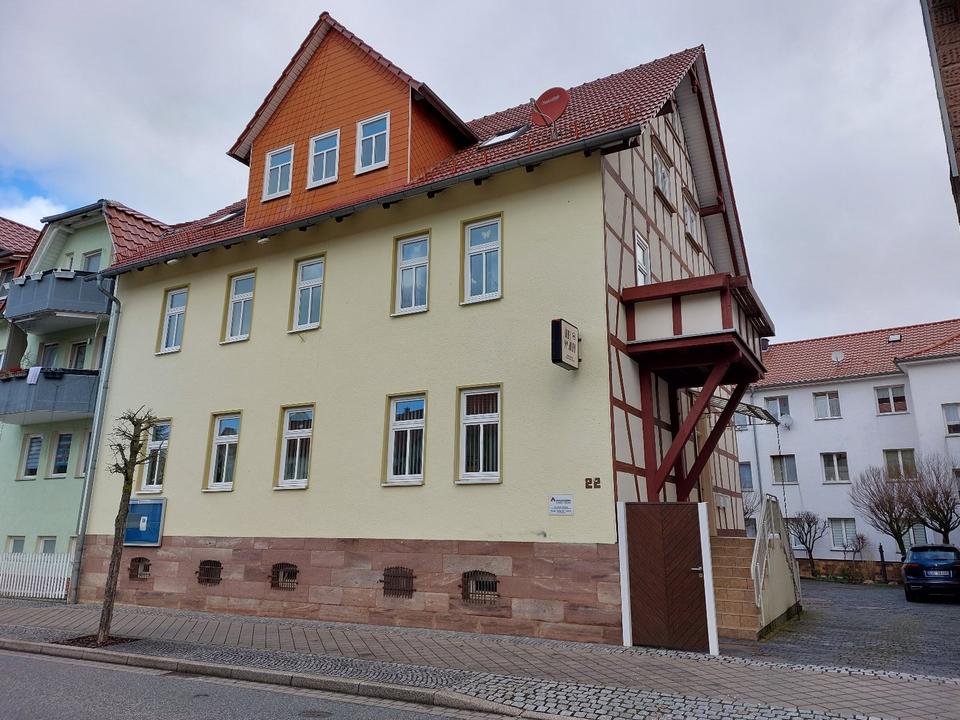 Thumbnail-Solides Wohn- und Geschäftshaus mit Ausbaureserve im Nebengebäude