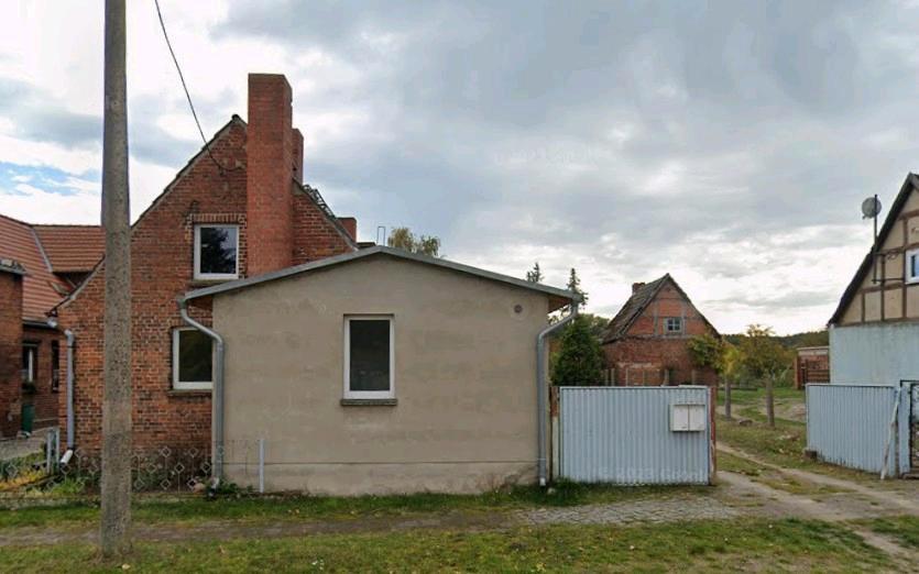 Thumbnail-Doppelhaus in Kamern mit großem Grundstück, Bauland, von privat