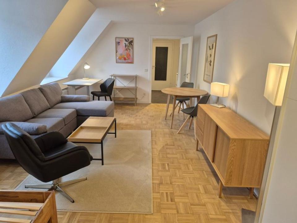 Thumbnail-Erstbezug nach Renovierung: 1-Zimmer-Wohnung mit Möblierung & EBK