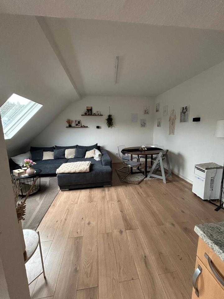 Thumbnail-3-Zimmer-Dachgeschosswohnung in Kirn-Sulzbach | 70 m² | saniert |