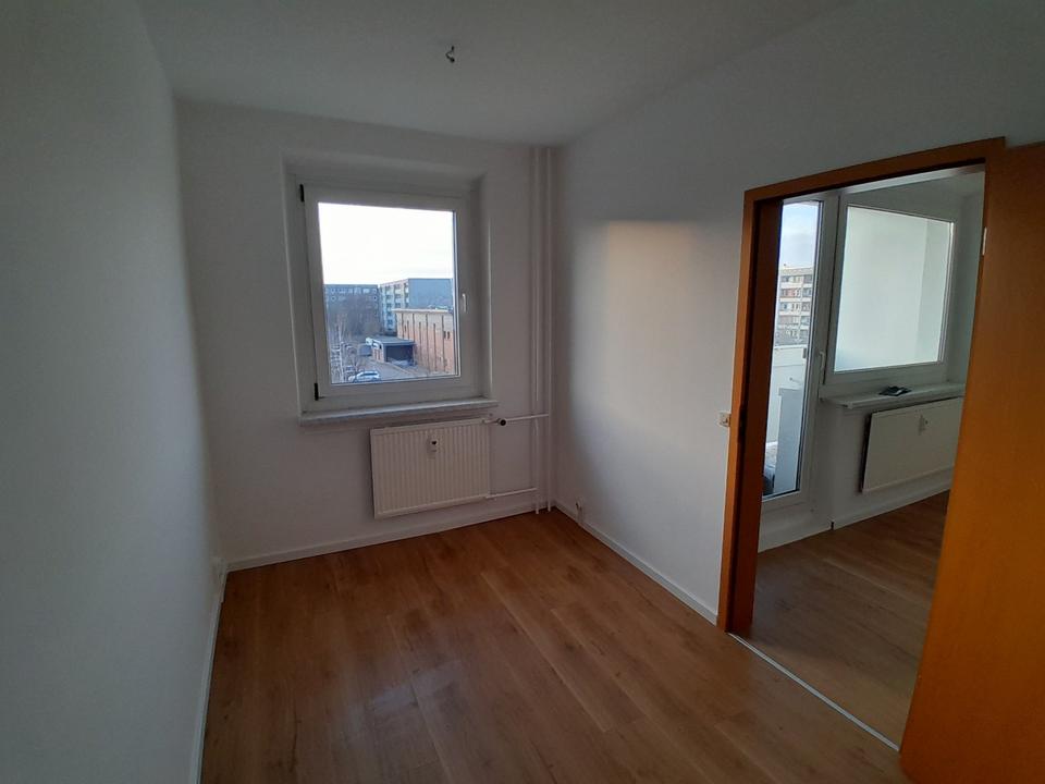 Thumbnail-[ID 184] 2-Zimmerwohnung, saniert, auf Wunsch mit Küche