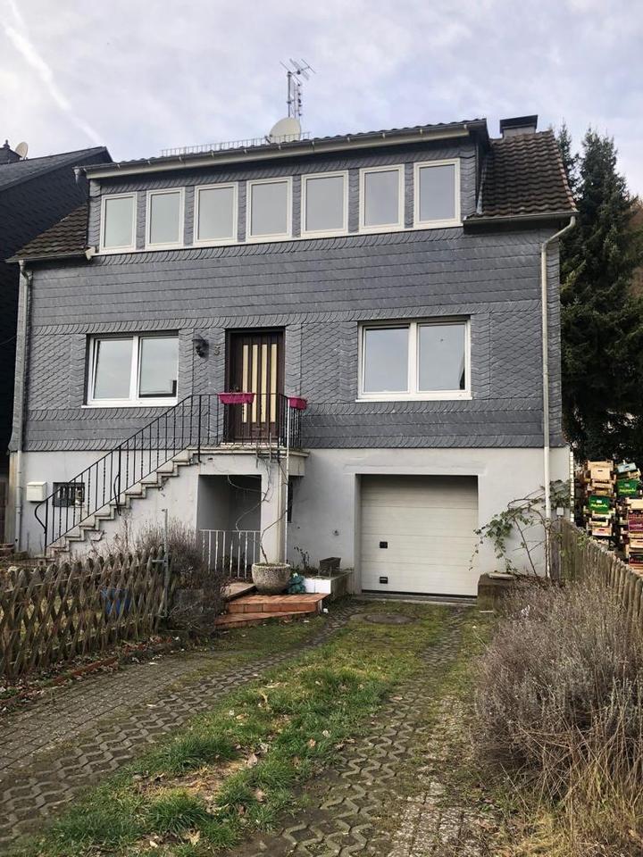 Thumbnail-Großes Haus zu vermieten Ideal für große Familie oder WG