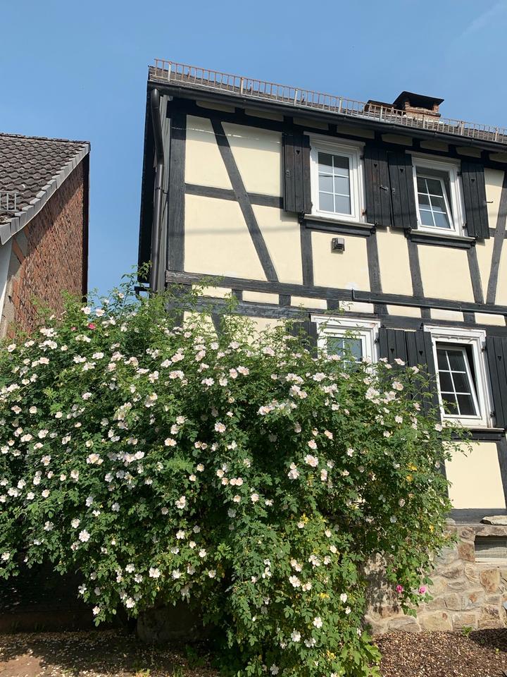 Thumbnail-Fachwerkhaus mit ausgebauten Anbau