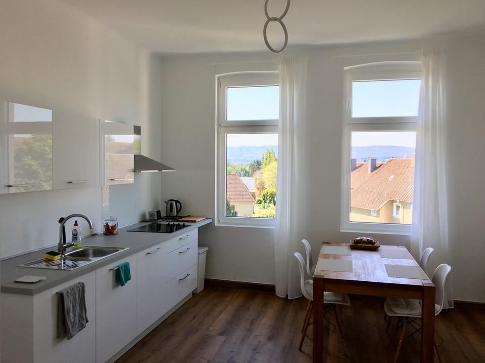 Thumbnail-Schöne 3 Zimmerwohnung mit EBK und Garten, teilmöbliert