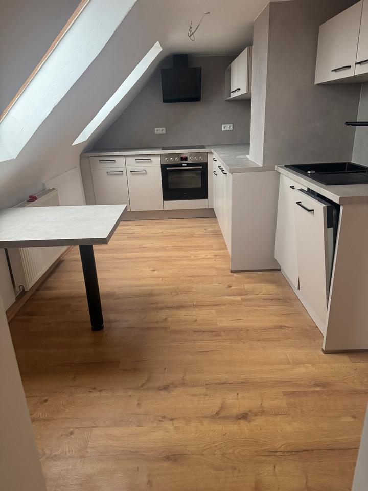 Thumbnail-Frisch renovierte 85qm Wohnung