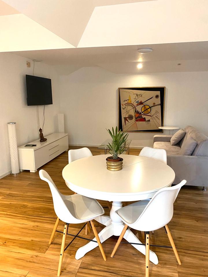 Thumbnail-Möblierte 3 Zimmer-Wohnung in Toplage am Neckar