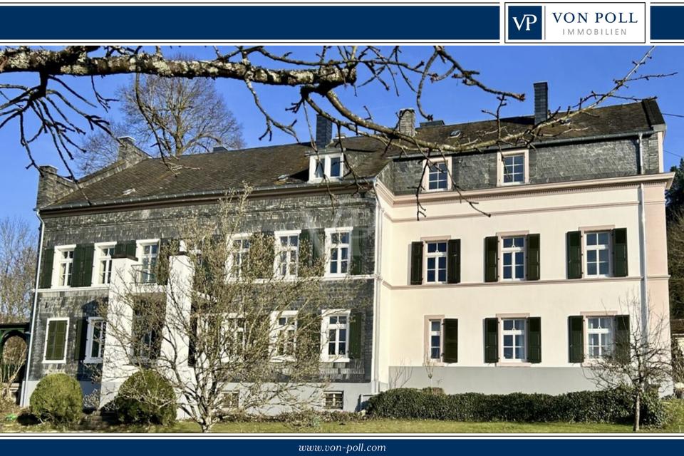 Thumbnail-Alleinlage - kernsanierte 4-Zimmerwohnung im historischen FORSTGUT ELISENHOF