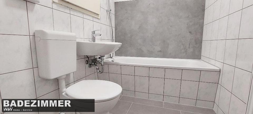 Thumbnail-große 4 Zimmer, Balkon frisch saniert