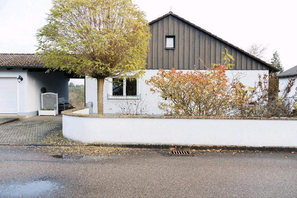 Thumbnail-Großzügiges, gepflegtes Einfamilienhaus in traumhafter Hanglage